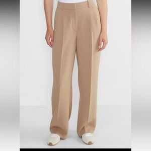 The Effortless Pant - size 10 Short - Gold Camel